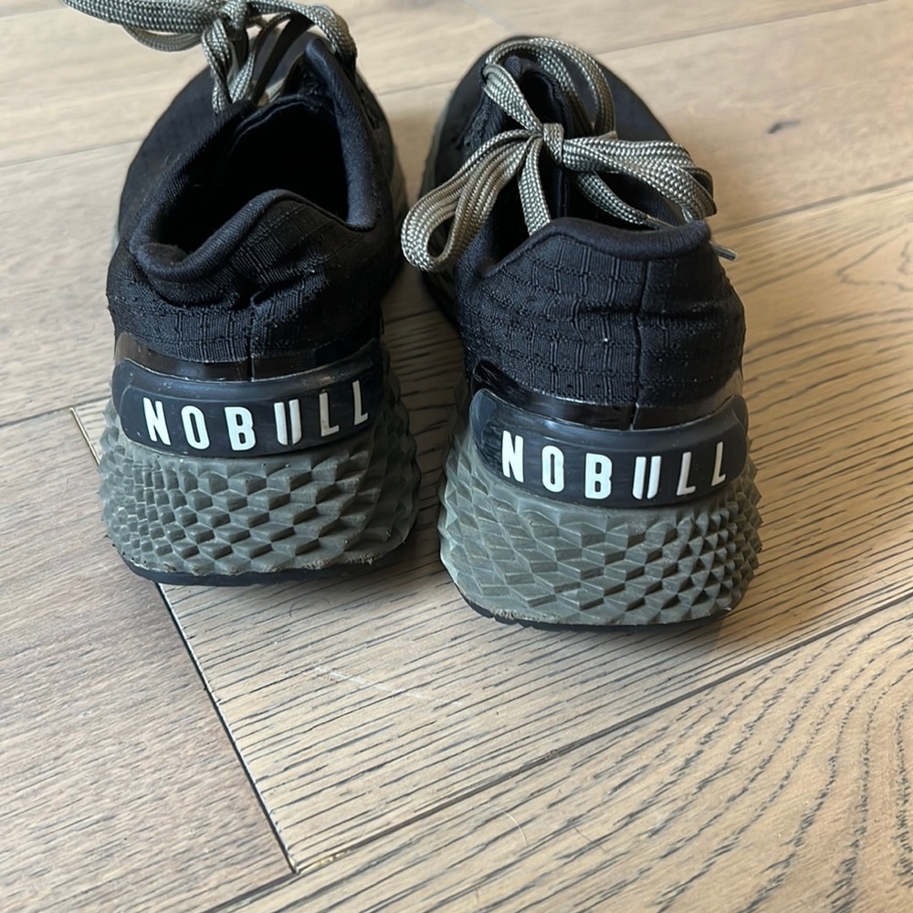 No bull mesh black and green runners